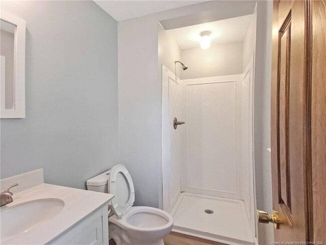 Building Photo - 1086 Essex Pl