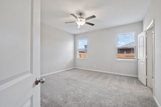 Building Photo - Beautiful 4 Bedroom, 2 Bath, Home in Liberty Hill