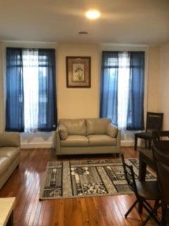 Building Photo - 7 Brunswick Rd