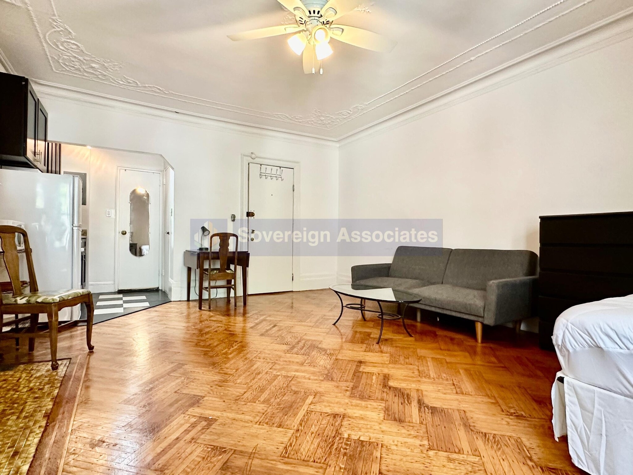 Building Photo - 309 W 107th St