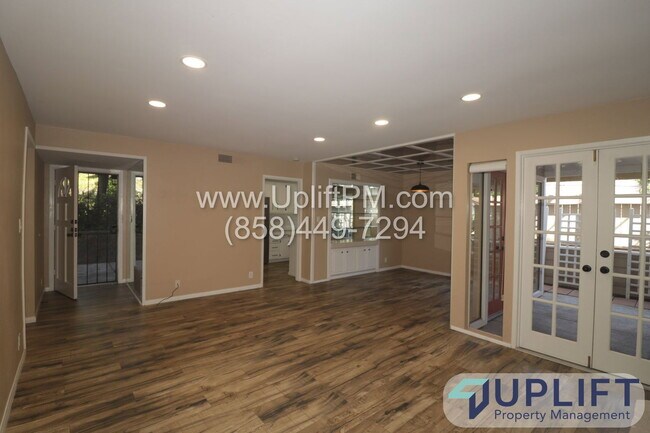 Building Photo - 5883 Mt Alifan Dr