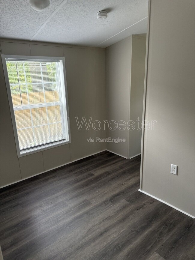 Building Photo - 29 Lachapelle St