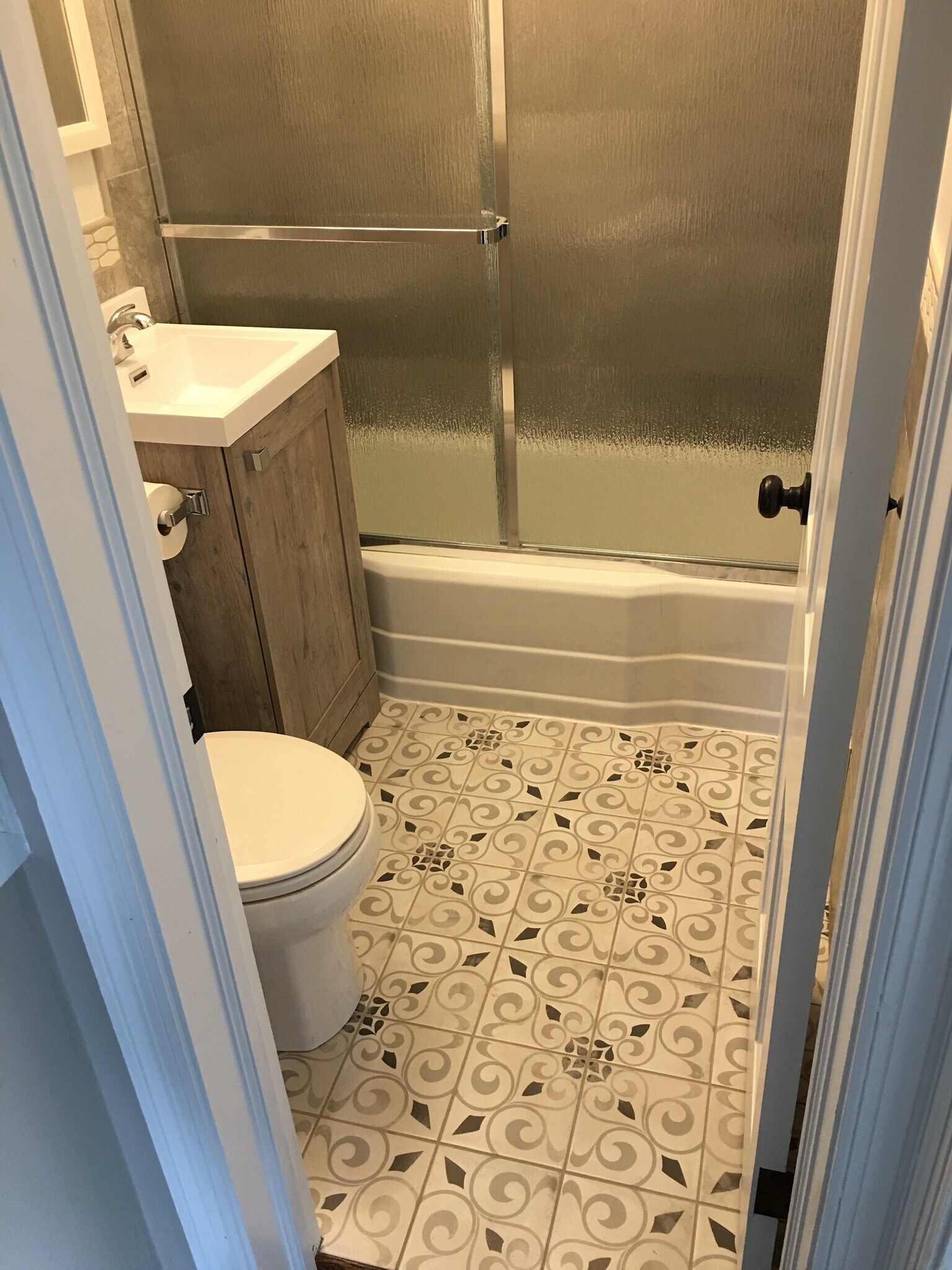 Bathroom - 6717 Huron Ave