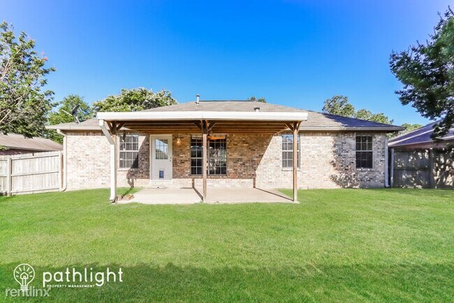 Building Photo - 3 br, 2 bath House - 3114 Henson Pl UNIT