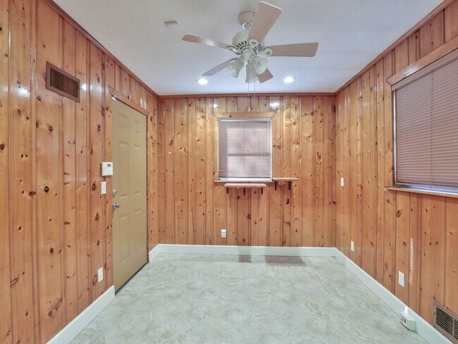 Building Photo - 2950 Meginnis Arm Rd