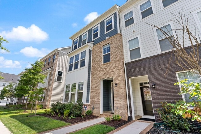Building Photo - 17713 Longspur Cove Ln
