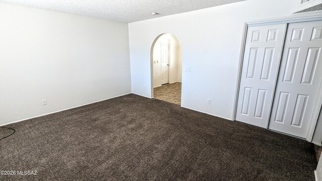 Building Photo - 3853 E Mainyard Pl