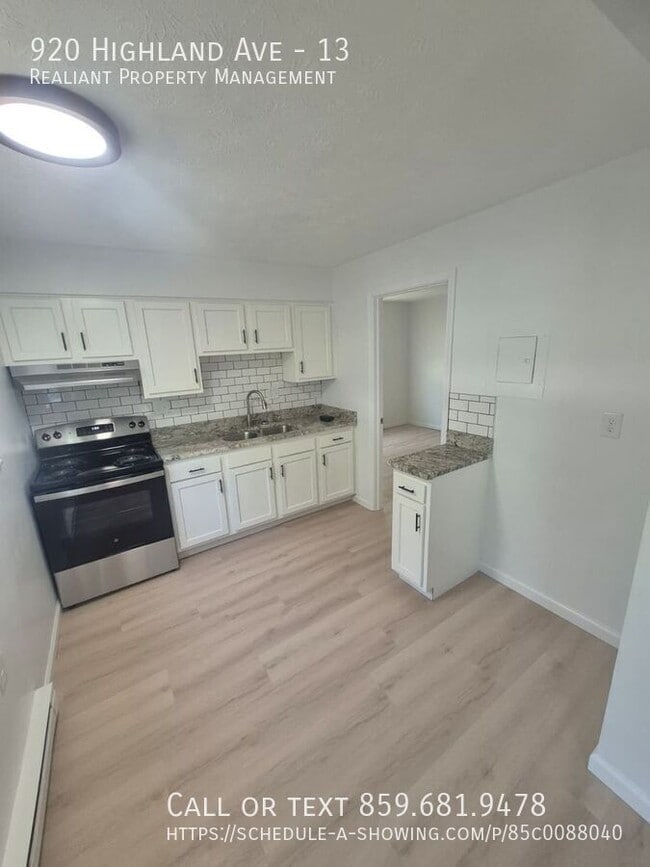 Building Photo - 920 Highland Ave