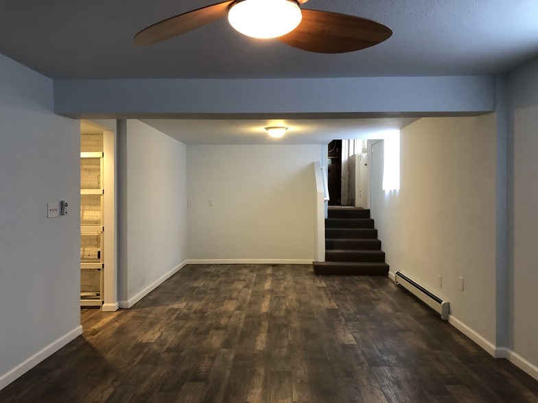 bonus room - 795 Roberts St