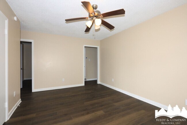 Building Photo - 3445 Beech Grove Rd