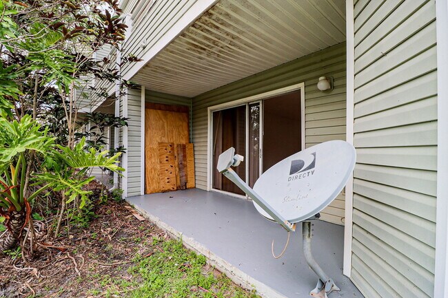 Building Photo - 3453 NW 44th St