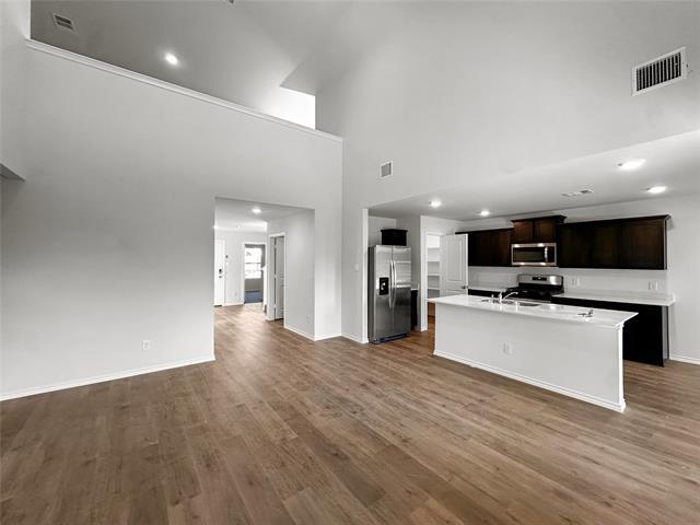 Building Photo - 5340 Elkridge Dr