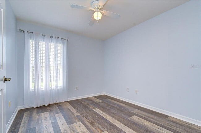 Building Photo - 6010 Skylarkcrest Dr