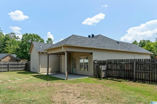 Building Photo - 992 Meriweather Dr