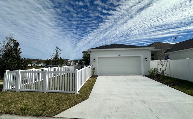 Building Photo - 3481 Guanabana Xing