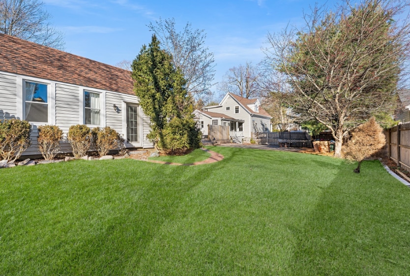 Building Photo - 29 Cottage St