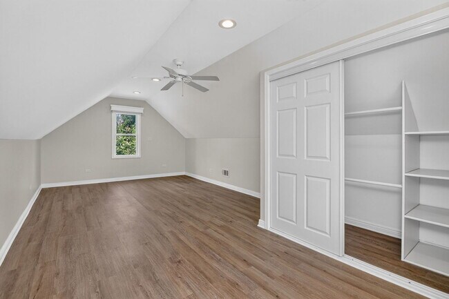 Building Photo - 100 83rd St