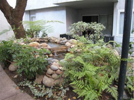 Building Photo - title - Beautiful 1 Bed/1 Bath Condo Apart...