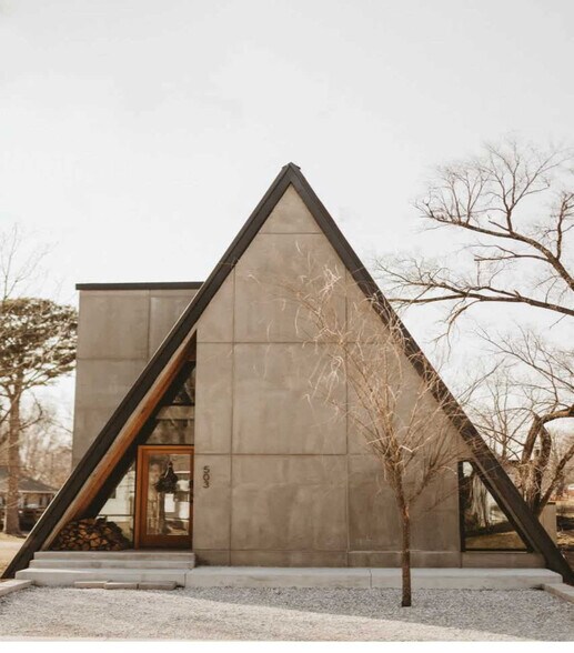 Building Photo - 503 NW D St