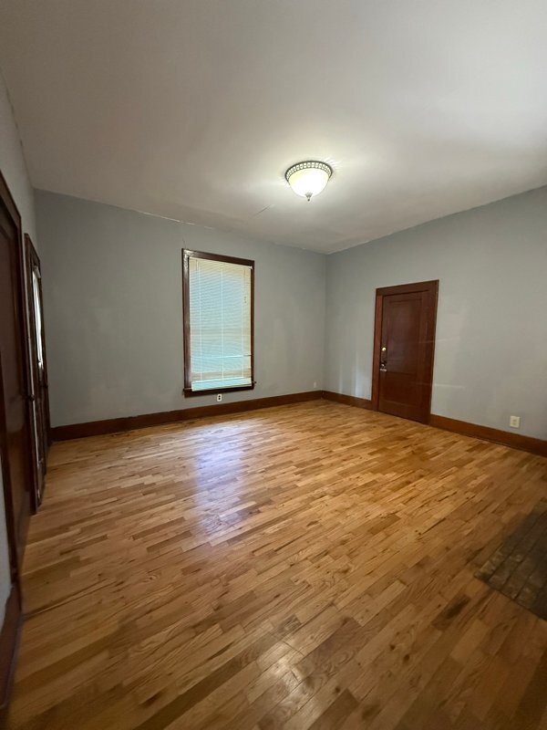 Building Photo - 412 N Church St