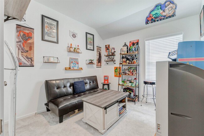 Building Photo - 27210 Woodridge Gln Dr