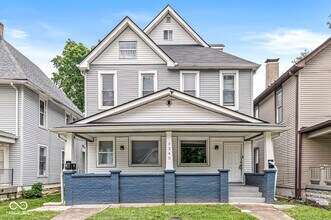 Building Photo - 2345 N Kenwood Ave