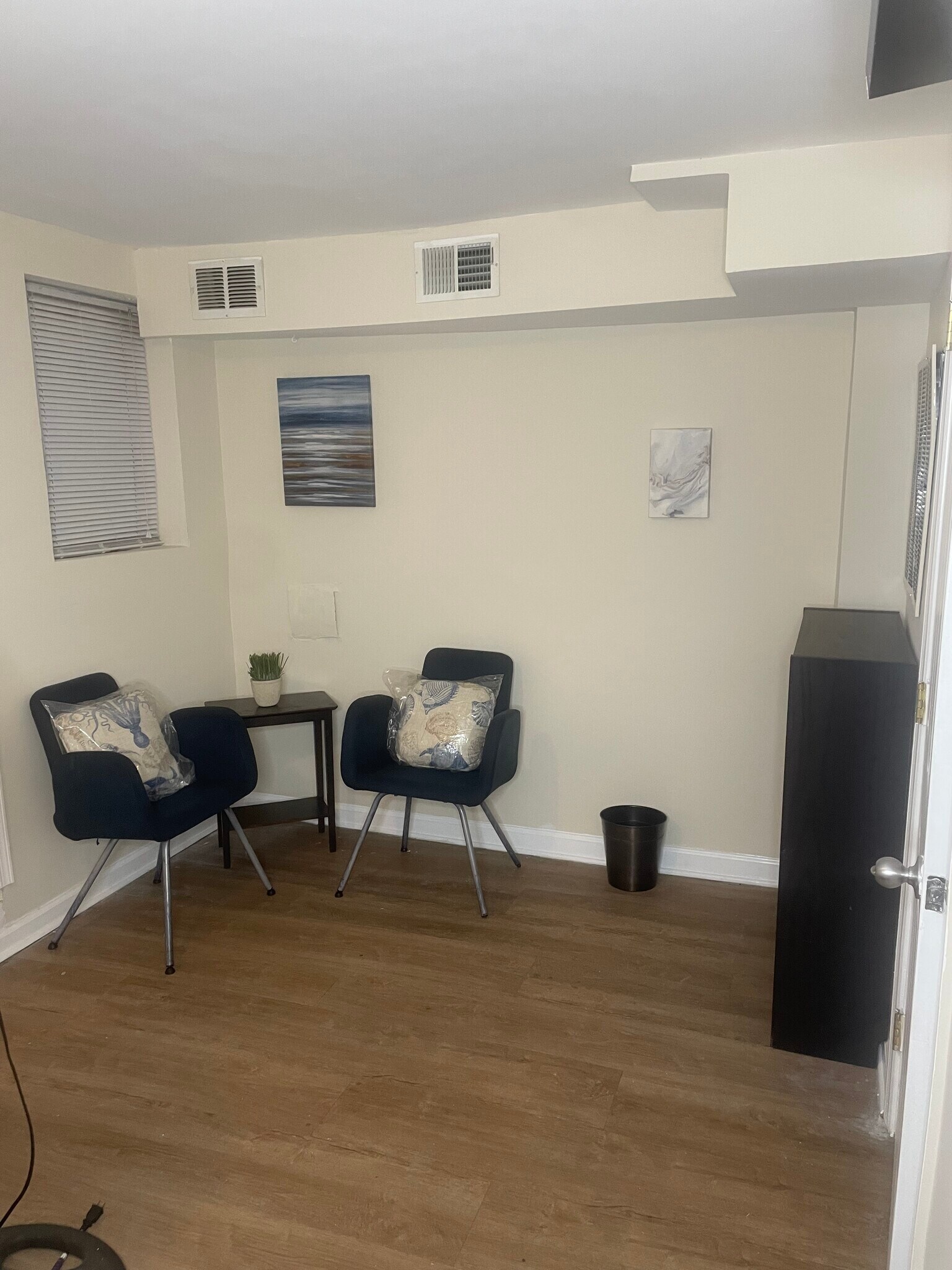 Building Photo - 2408 N Capitol St NW