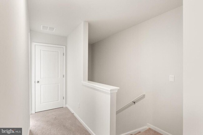 Building Photo - 138 Willett Holw St