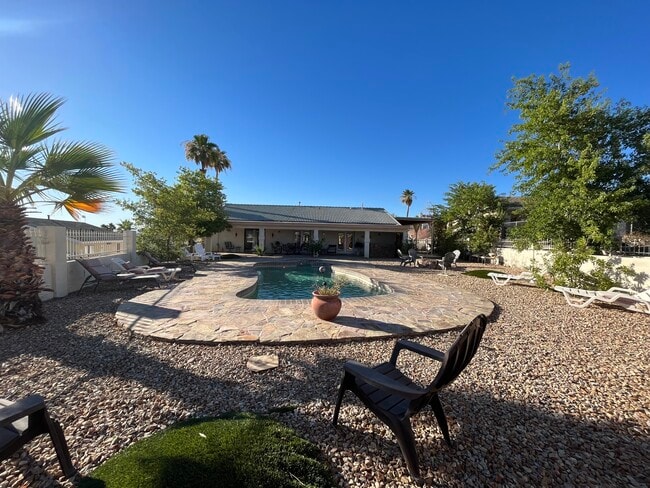 Pool and massive backyard! - 2760 Inverness Dr