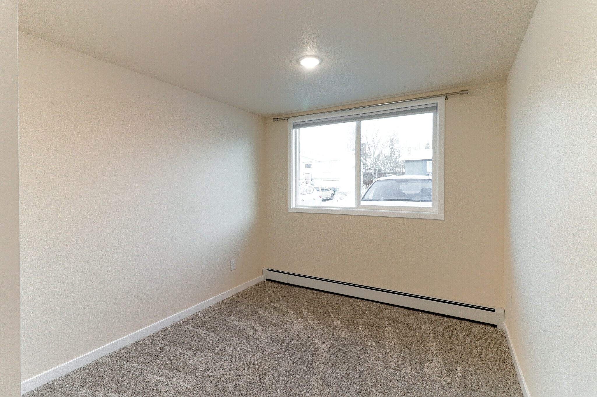 Building Photo - 8202 Mentra St