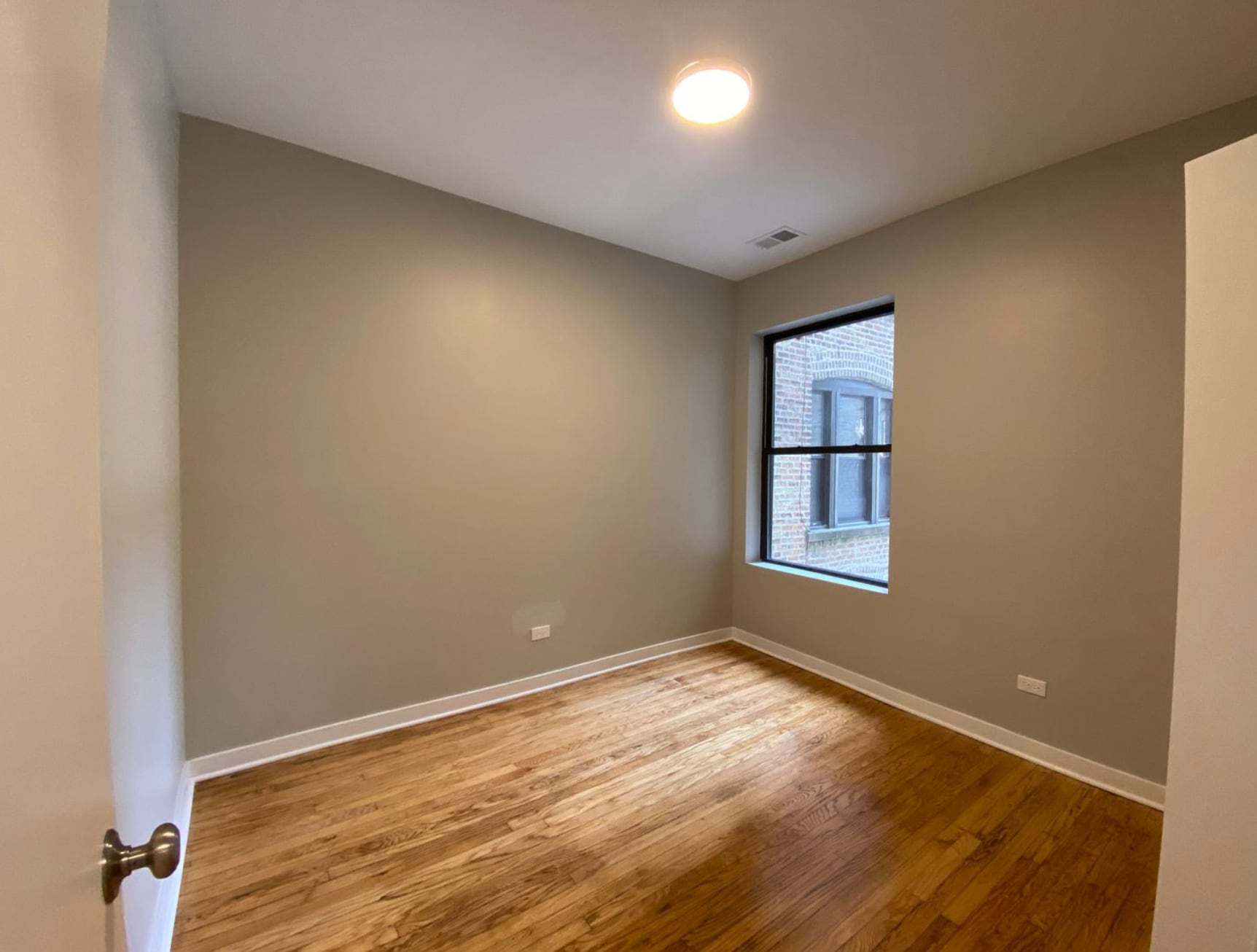 Building Photo - 1739 W Wallen Ave