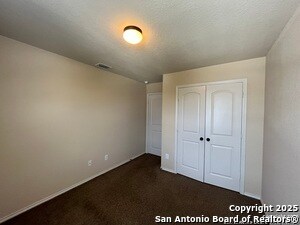 Building Photo - 522 Creekside Cir