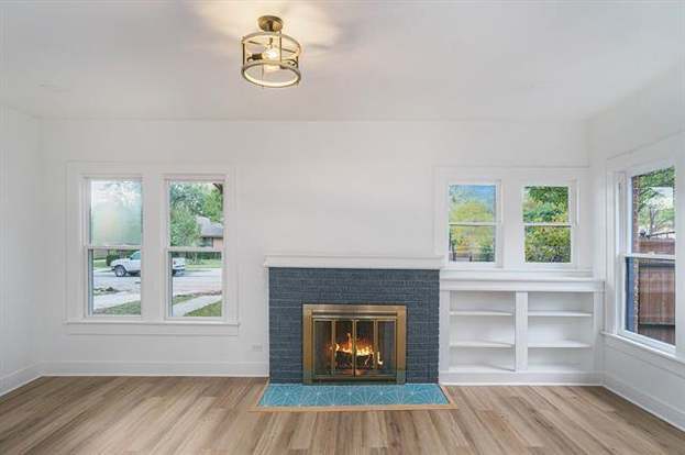 Building Photo - 1034 Woodland Ave