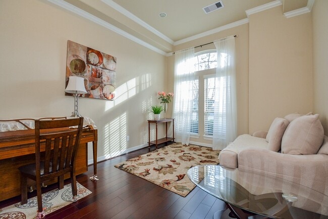 Building Photo - 6302 Kennedy Hills Ct