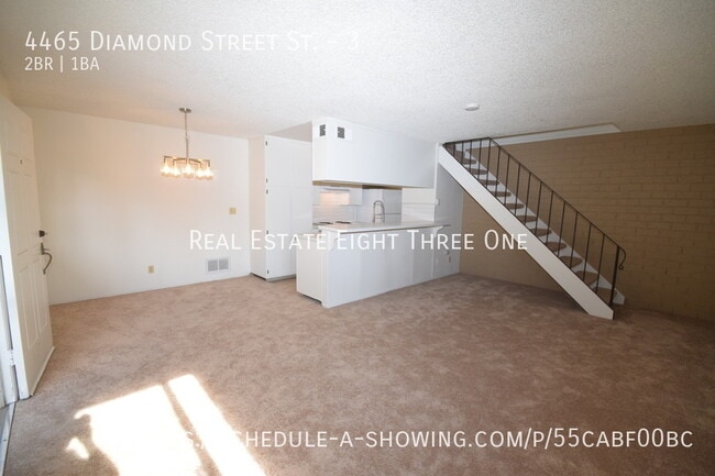 Building Photo - 4465 Diamond St