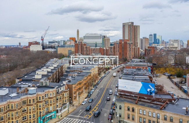 Building Photo - 883 Huntington Ave