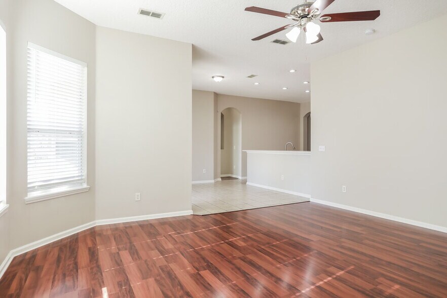 Building Photo - 9446 Maidstone Mill Dr E