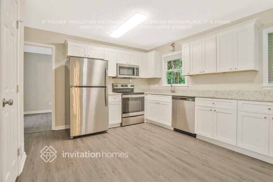 Building Photo - 731 Stone Harbor Pkwy SW