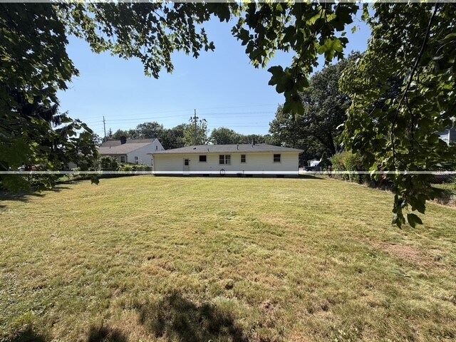 Building Photo - 1428 Long Pond Rd