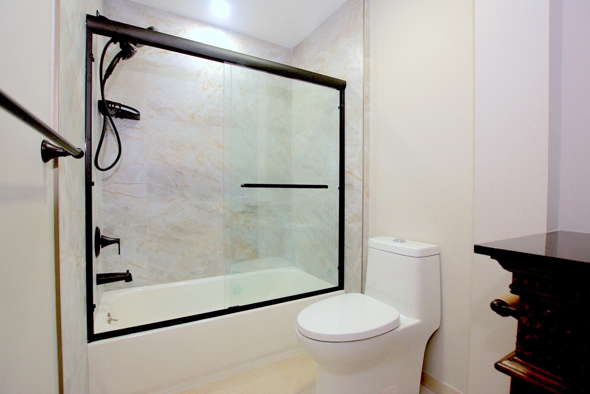 Building Photo - 5016 Seminole St