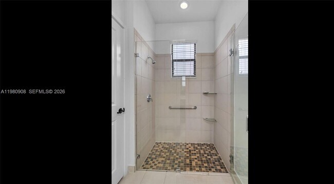 Building Photo - 3274 W 96 Pl