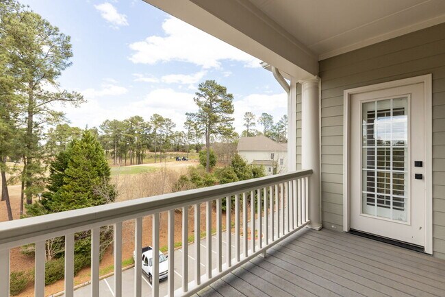Building Photo - 1000 Kelton Cottage Way