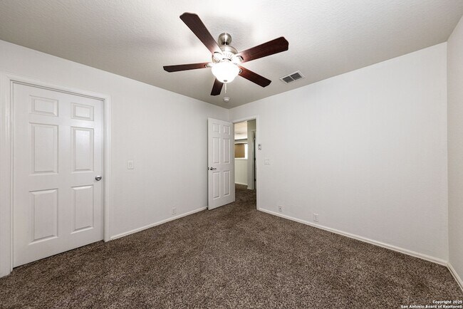 Building Photo - 12606 Texas Gold