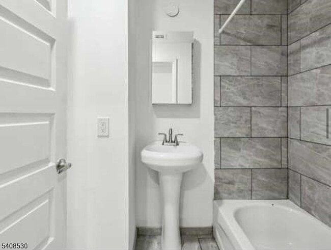 Building Photo - 430 Ocean Ave