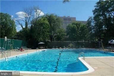 Building Photo - 5300 Holmes Run Pkwy