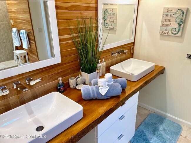 Building Photo - 3585 S Atlantic Ave