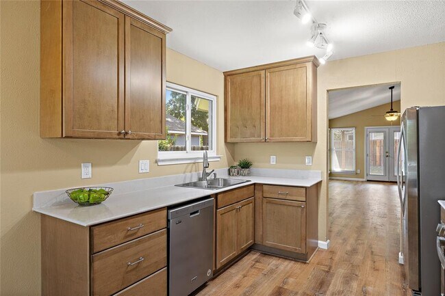 Building Photo - 11611 Prairie Hen Ln