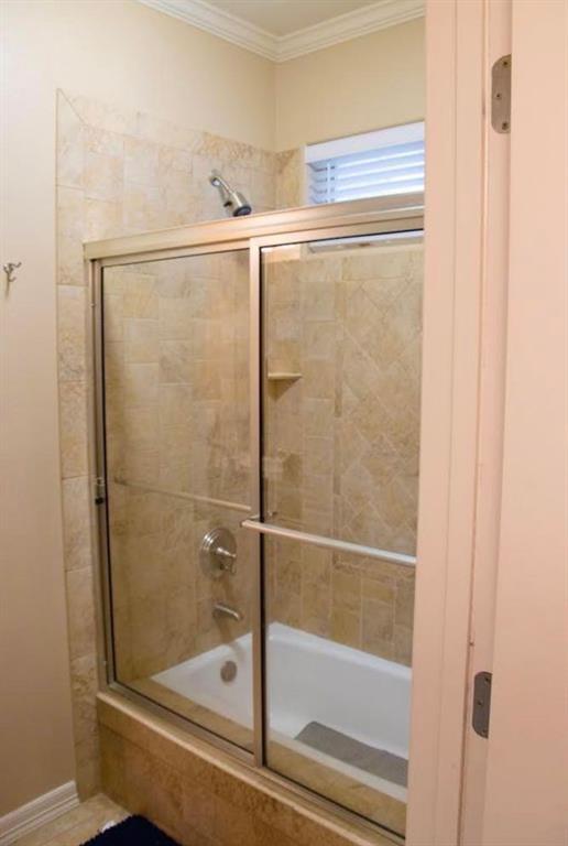 Building Photo - 20600 Highland Lake Dr