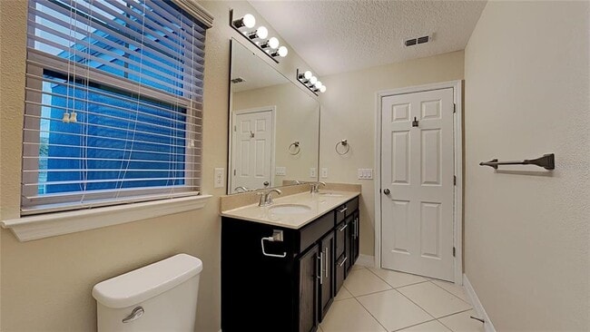 Building Photo - 3696 Brighton Park Cir