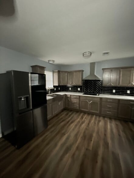 Building Photo - 2478 San Jacinto St